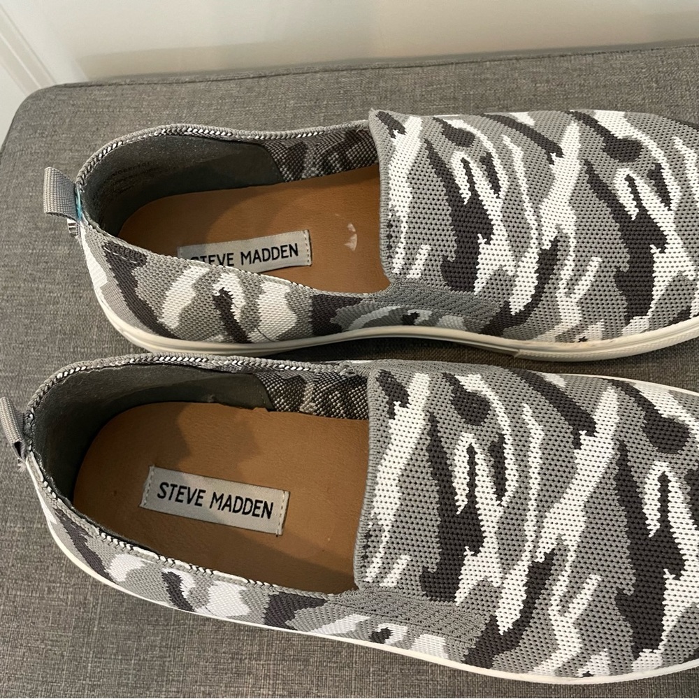 STEVE MADDEN Maygee Knit Slip On Platform Sneakers - Gray Camo, size 9.5 - Picture 6 of 12